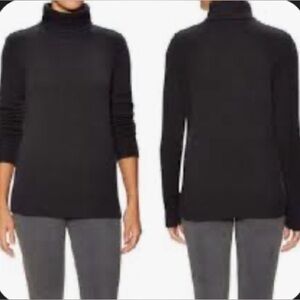 Barrow & Grove Women's Black Cashmere Turtleneck Sweater - Classic Cozy Knit